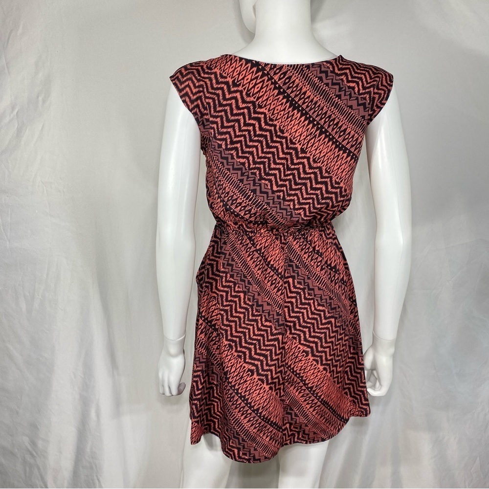 Delirious Los Angeles Lightweight Sleeveless Pocket Dress - Picture 6 of 7